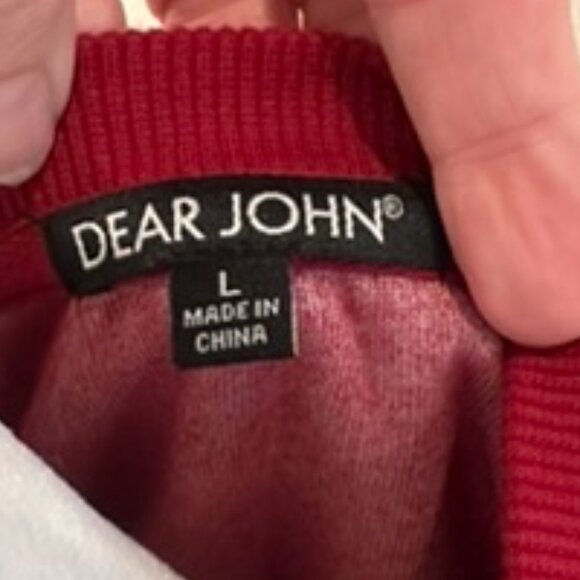 Dear John red Sweatshirtlike top - Size L - Picture 3 of 3